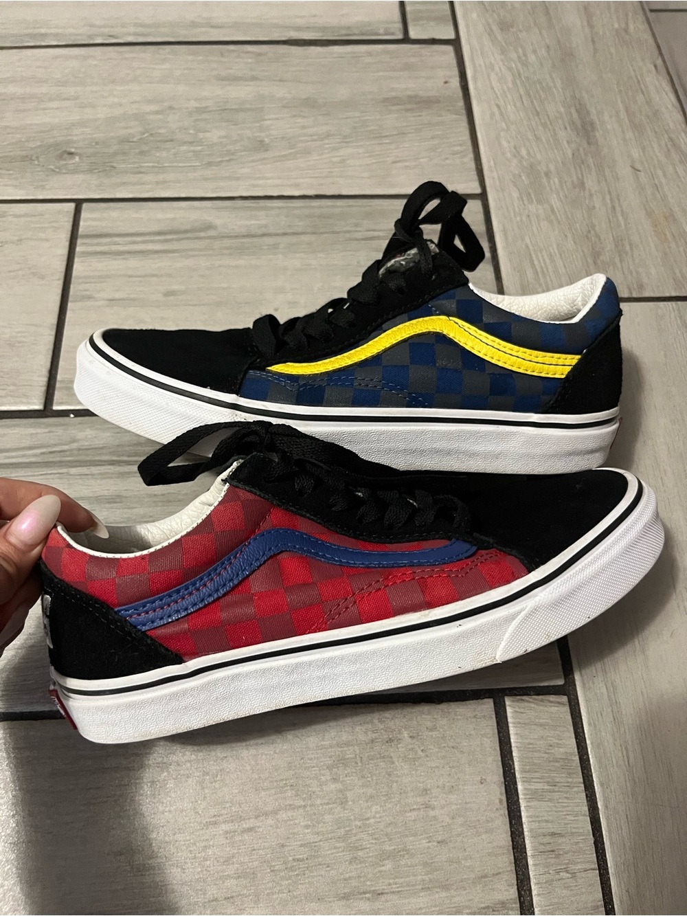 Vans Mens 6 Checkerboard Low Top Sneakers - Red & Blue Panels with Yellow Accent